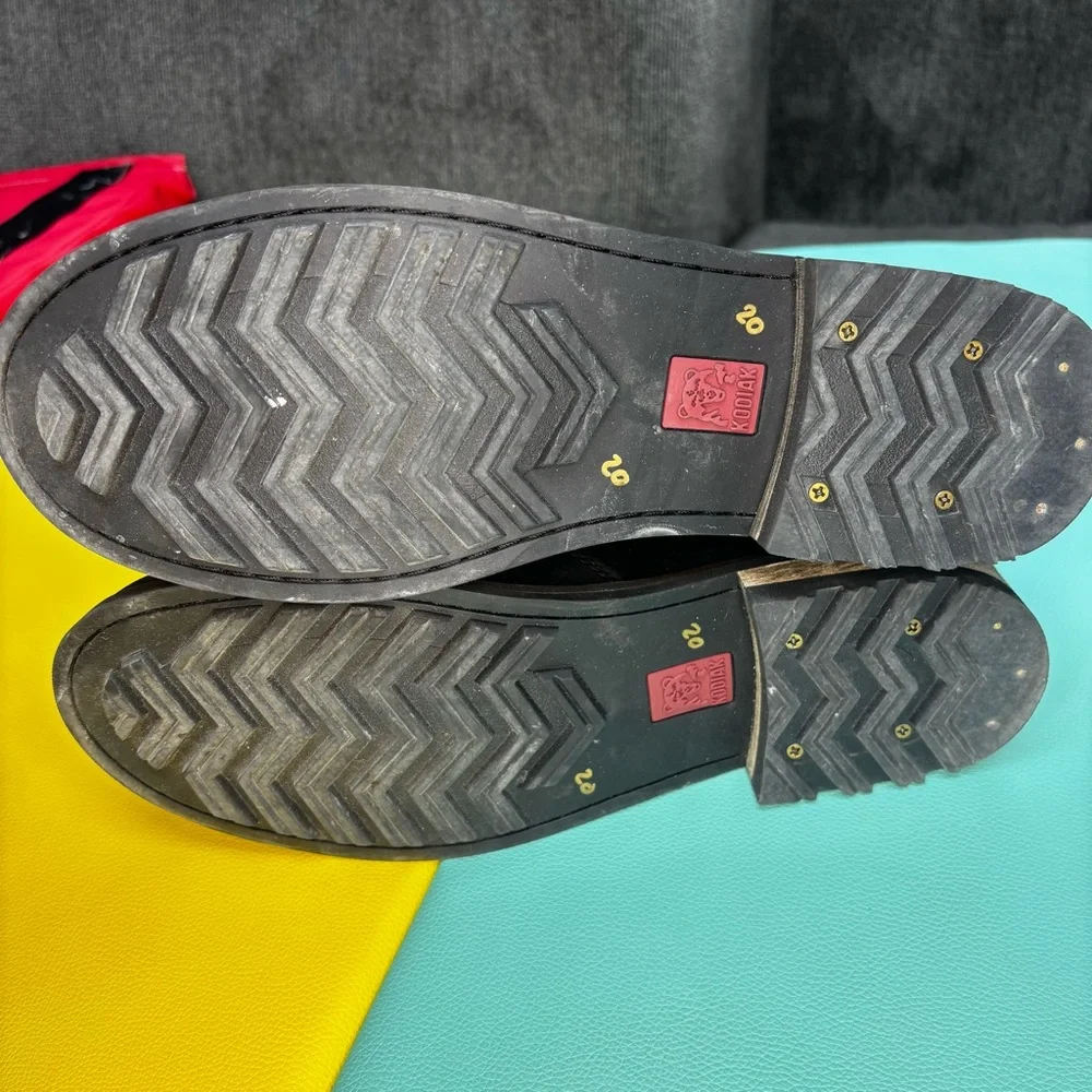 Kodiak Alma‎ Chelsea Boots Black Women's Size 9.5